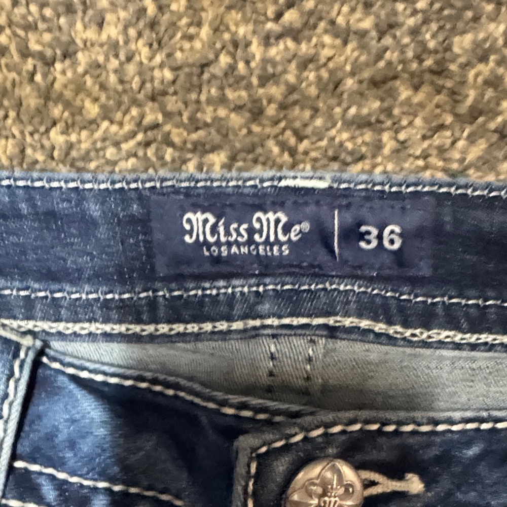 Miss Me Mid Rise Boot Light Blue Jeans 36x34 36 18 18 W Long New! - Picture 10 of 11